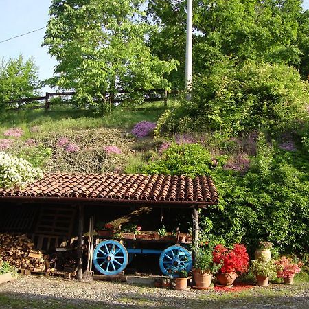 Cascina Nel Bosco Bed & Breakfast Moncucco Torinese Exterior foto