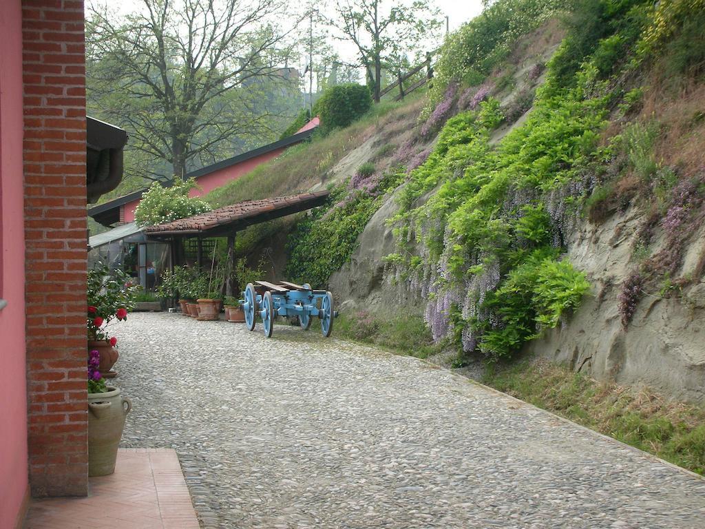 Cascina Nel Bosco Bed & Breakfast Moncucco Torinese Exterior foto