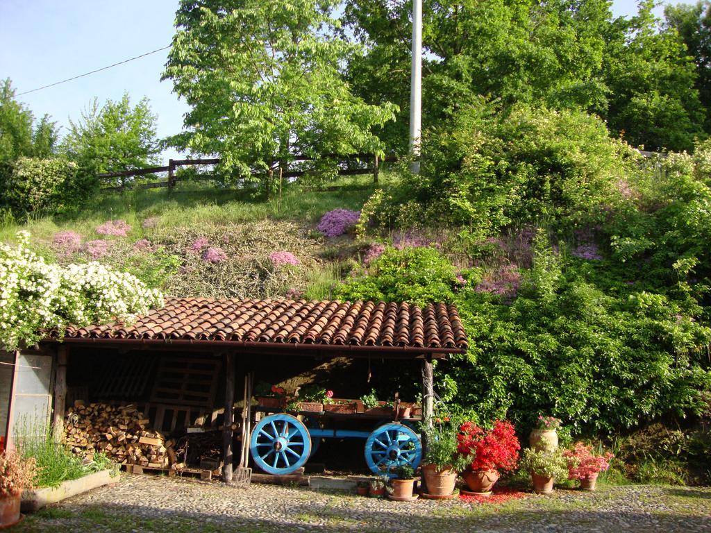 Cascina Nel Bosco Bed & Breakfast Moncucco Torinese Exterior foto